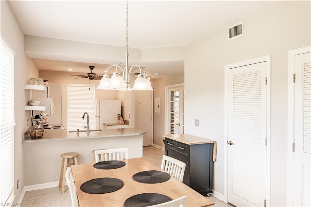 TWELVE OAKS - Residential