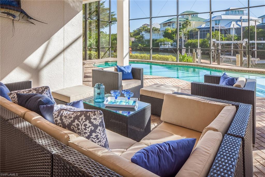 BAYFRONT GARDENS - Residential