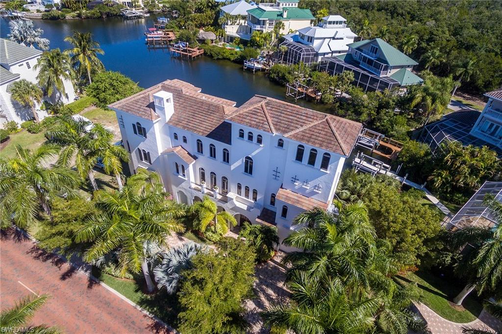 BAYFRONT GARDENS - Residential