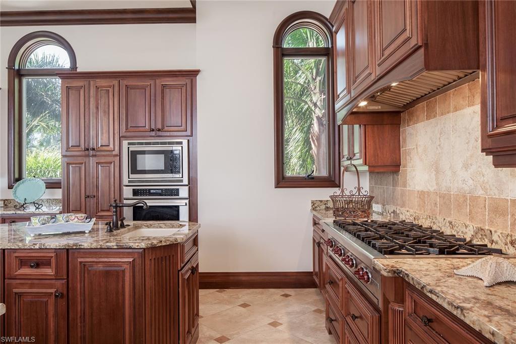 BAYFRONT GARDENS - Residential