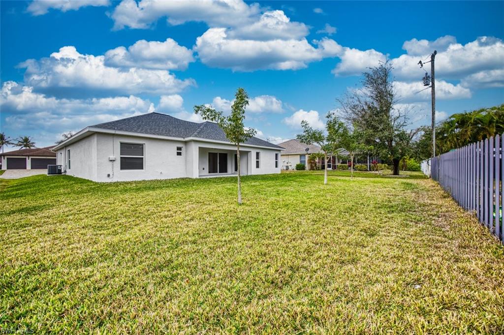 CAPE CORAL - Residential