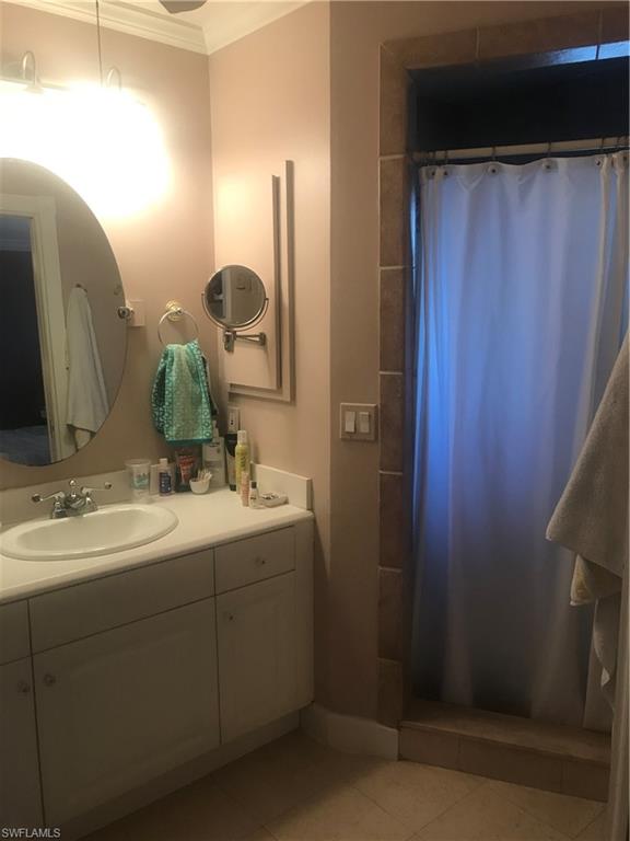 COMPASS POINTE - Residential