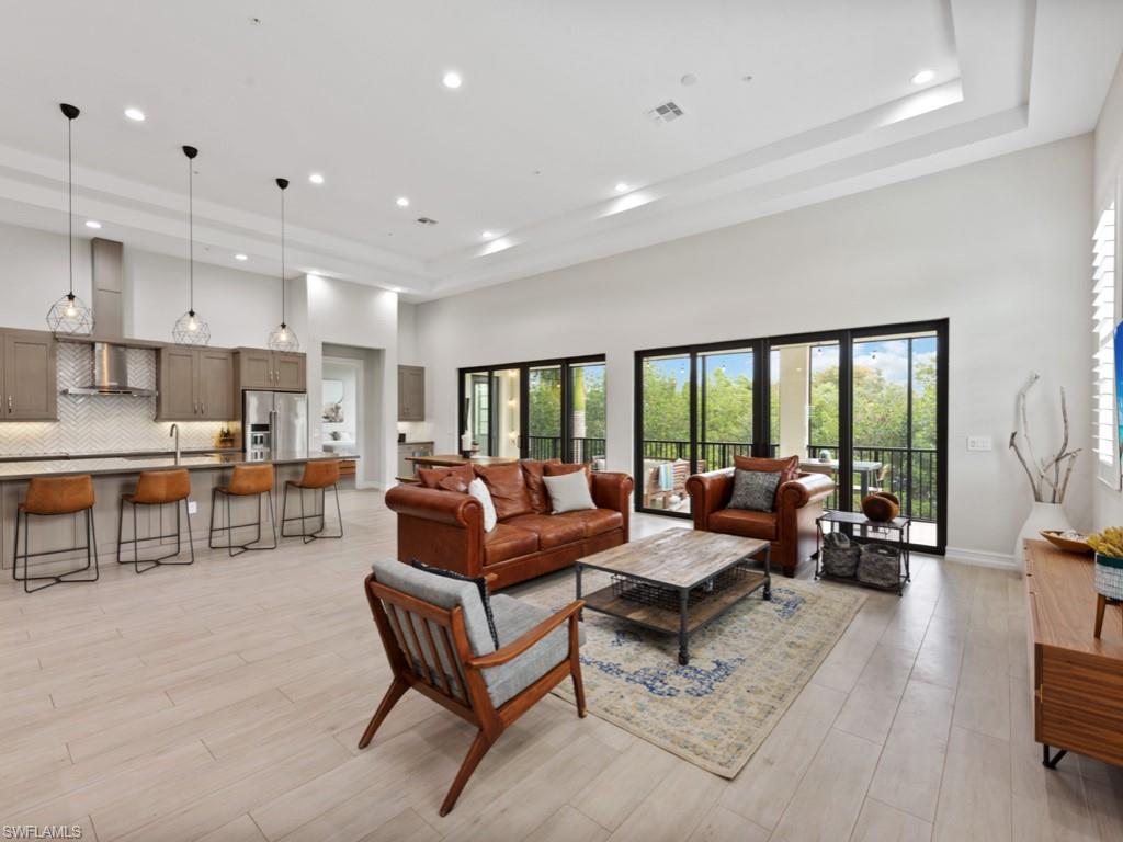 REGATTA LANDING - Residential