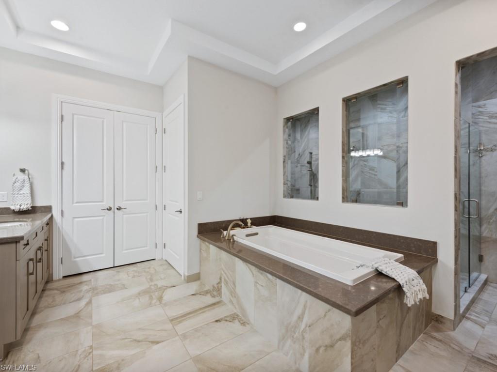 REGATTA LANDING - Residential