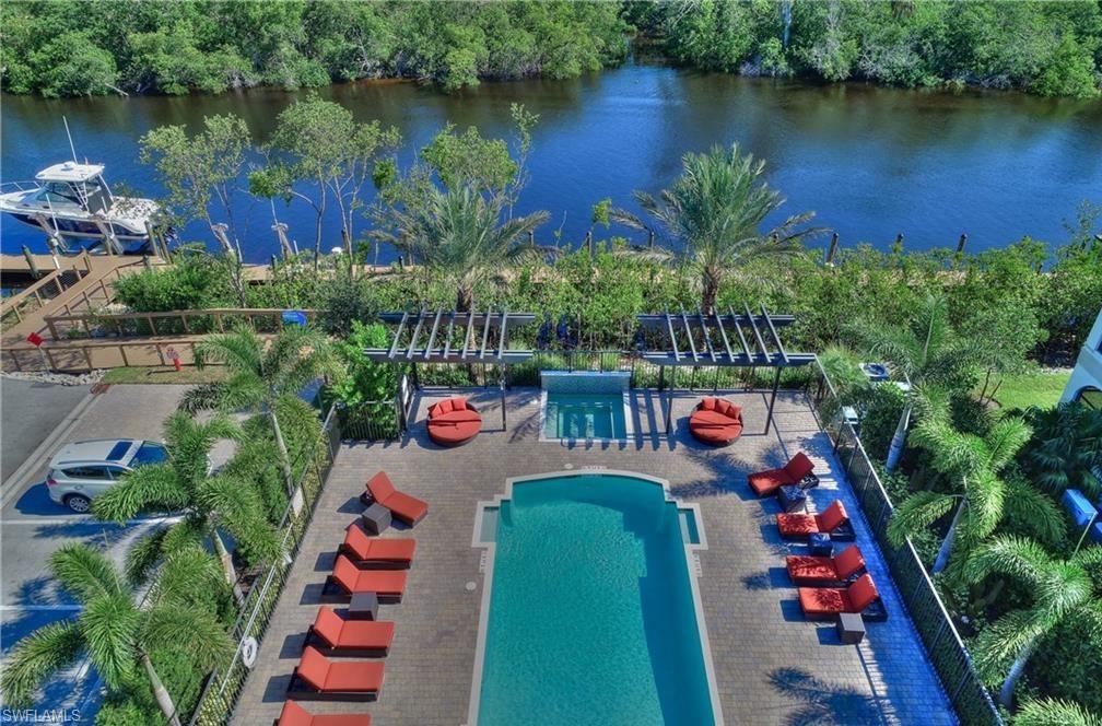 REGATTA LANDING - Residential