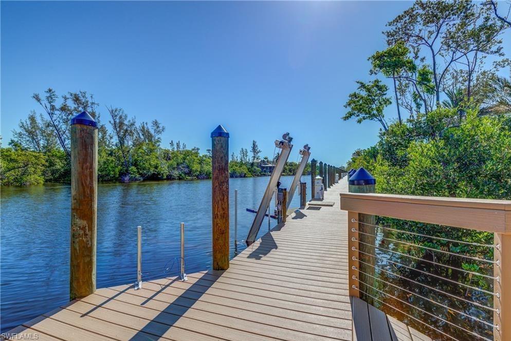 REGATTA LANDING - Residential