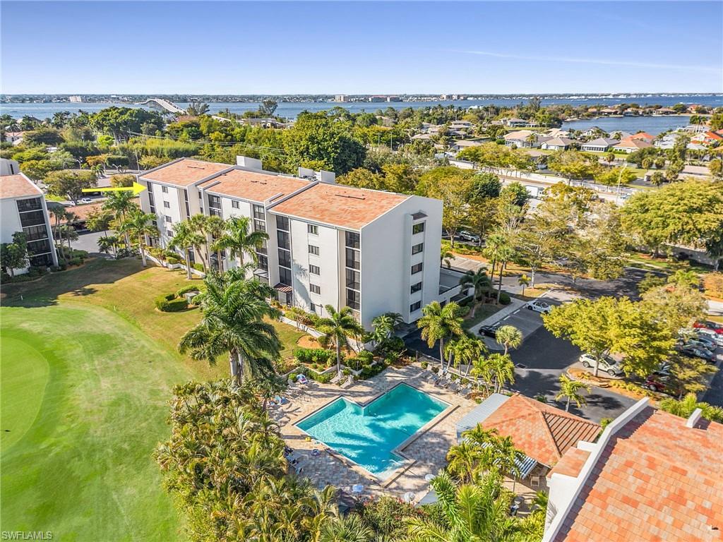 STEAMBOAT BEND EAST - Residential