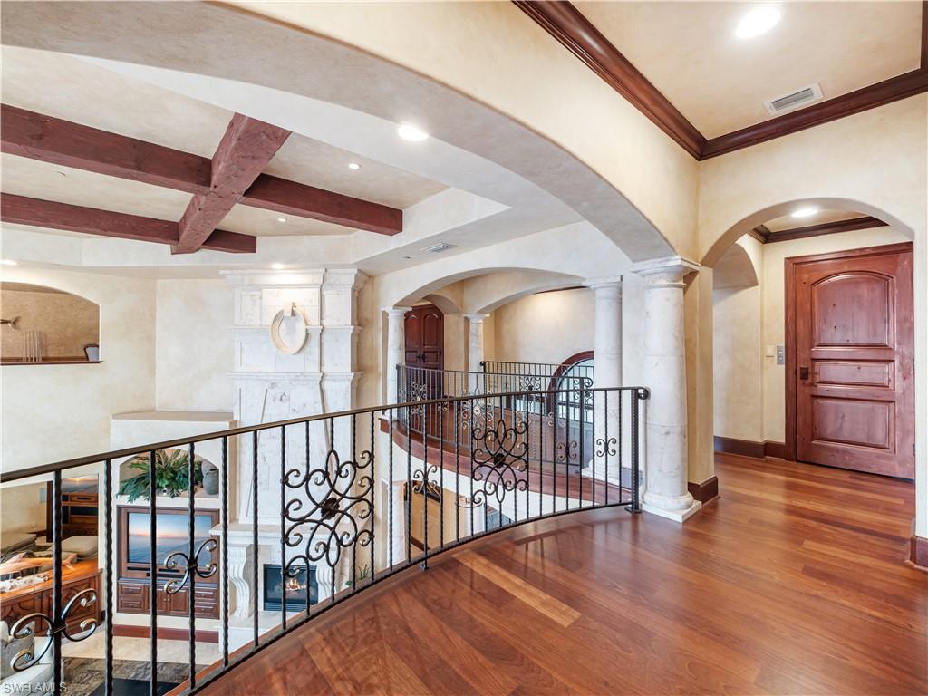 METES AND BOUNDS - Residential