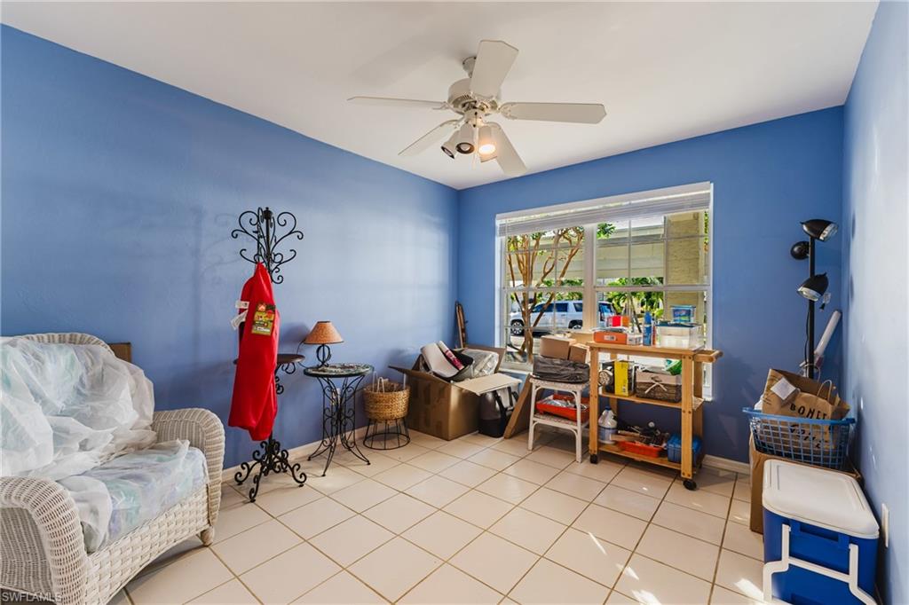 POINTE CORAL CONDO - Residential