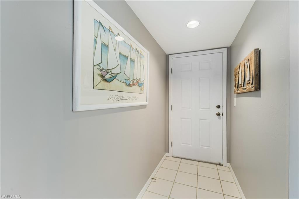 POINTE CORAL CONDO - Residential