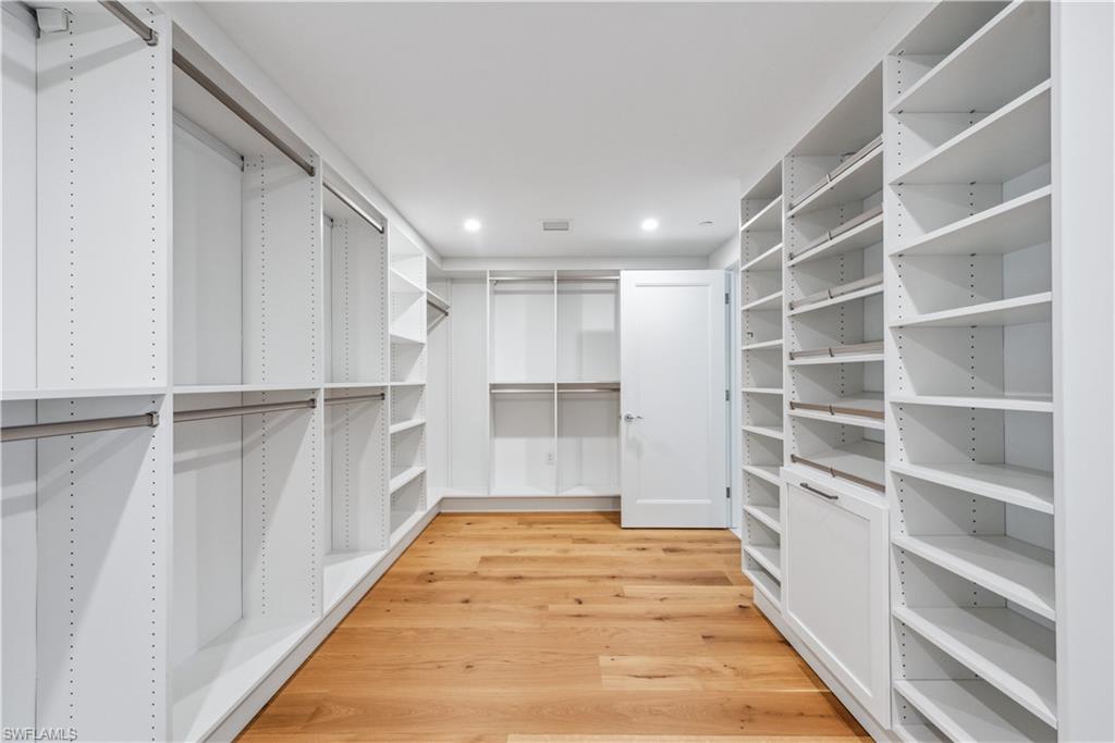 KALEA BAY TOWER 400 - Residential