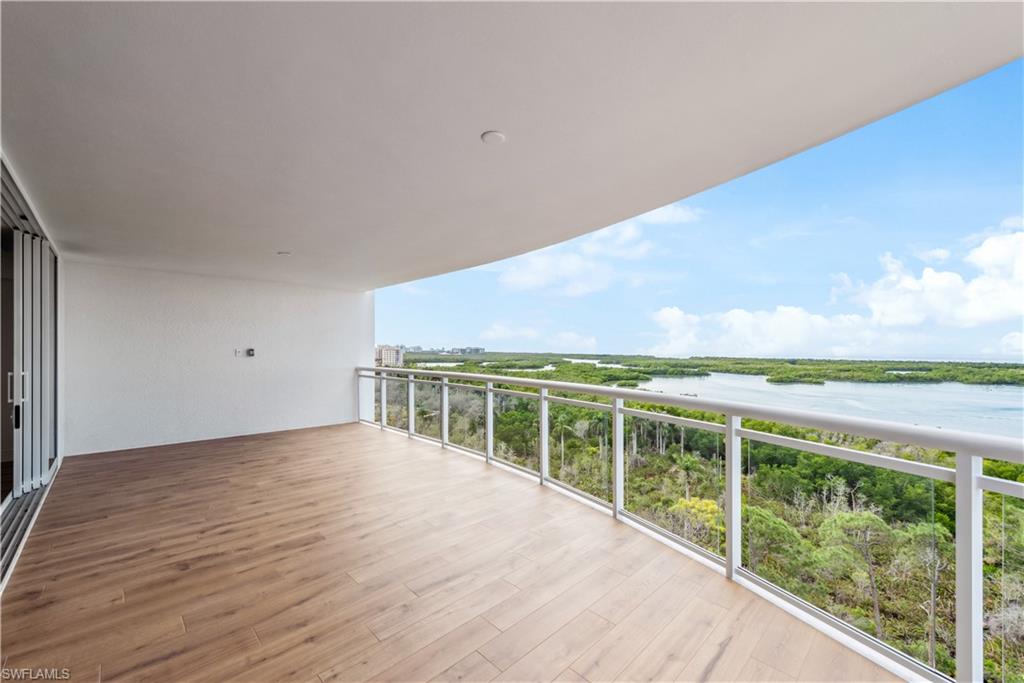 KALEA BAY TOWER 400 - Residential