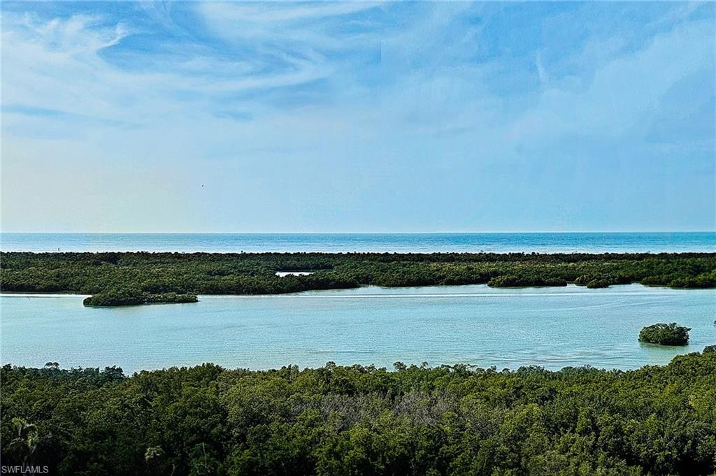 KALEA BAY TOWER 400 - Residential