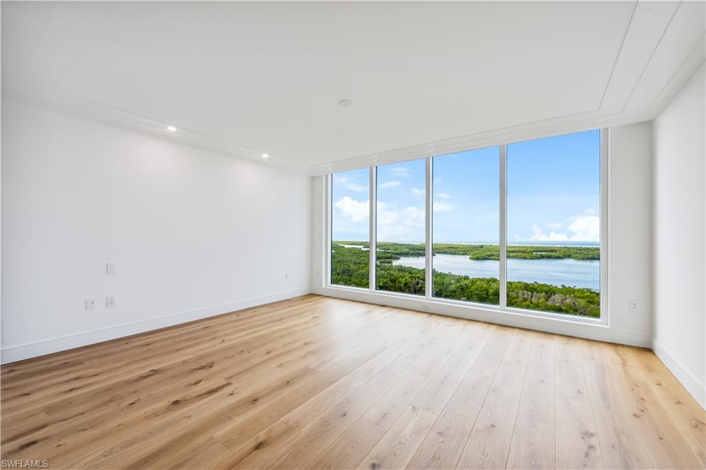 KALEA BAY TOWER 400 - Residential