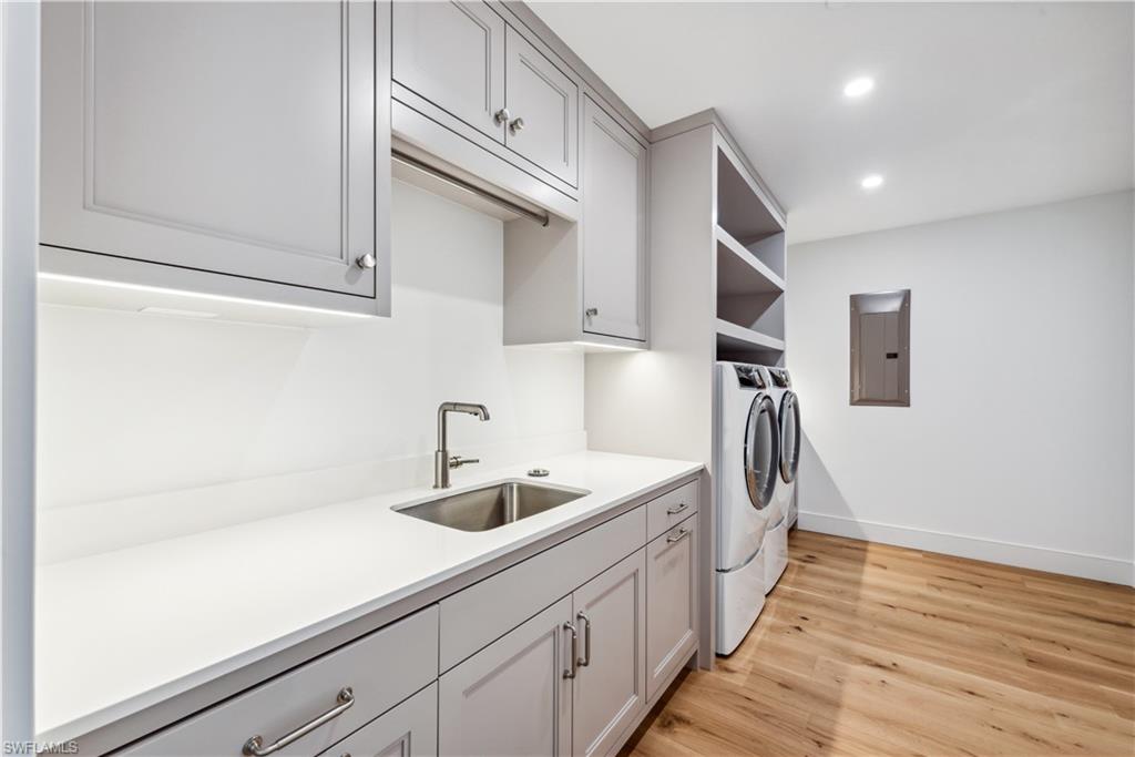 KALEA BAY TOWER 400 - Residential