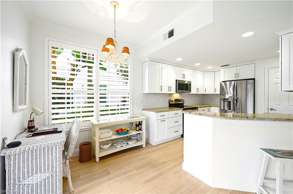 HARBOR LANDING - Residential