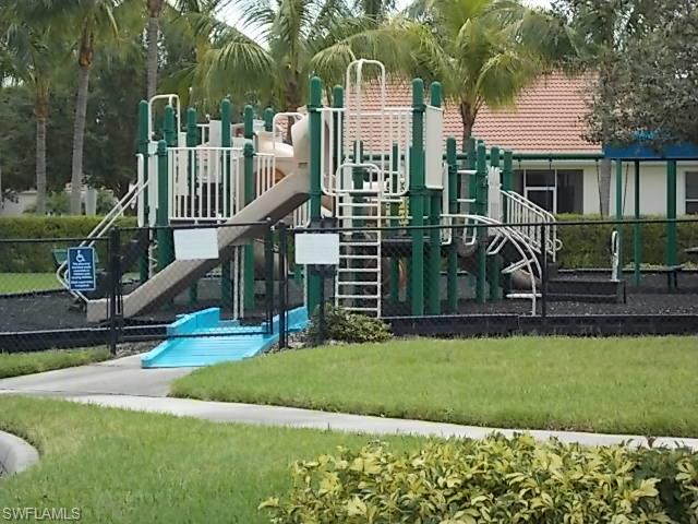 REFLECTION LAKES - Residential