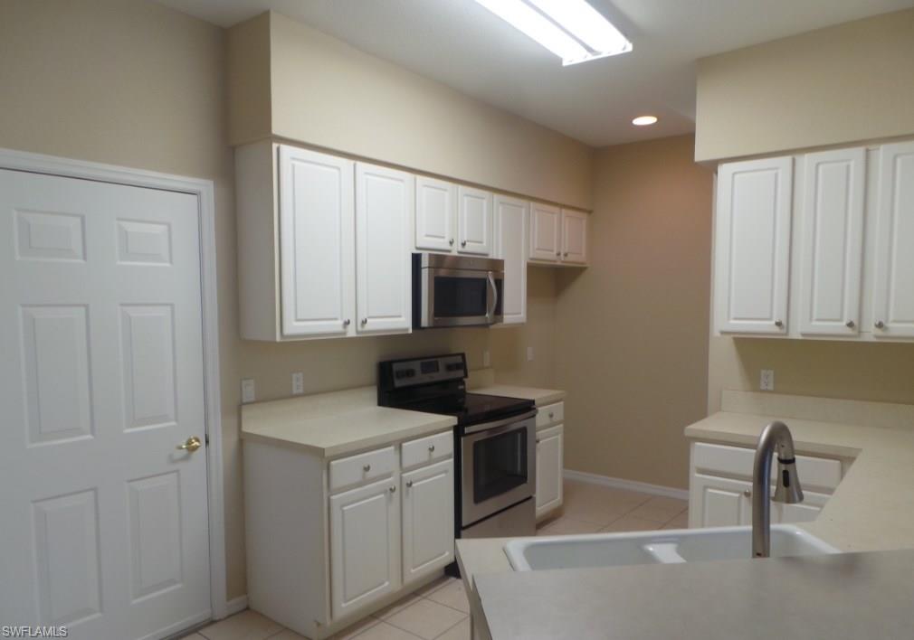 REFLECTION LAKES - Residential