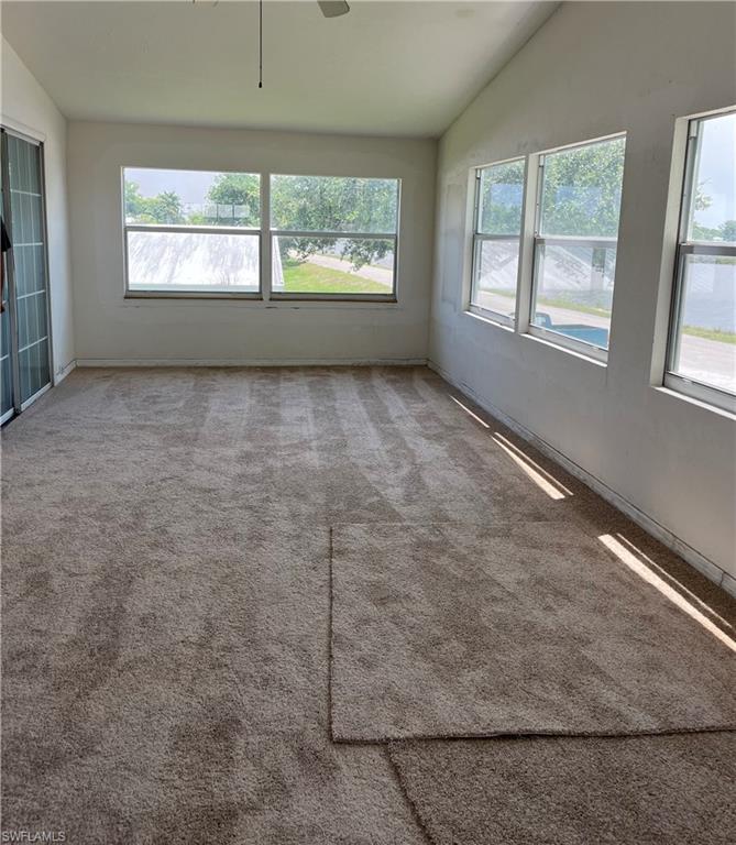 MOORE HAVEN - Residential