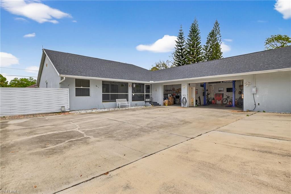 LEHIGH ACRES - Residential