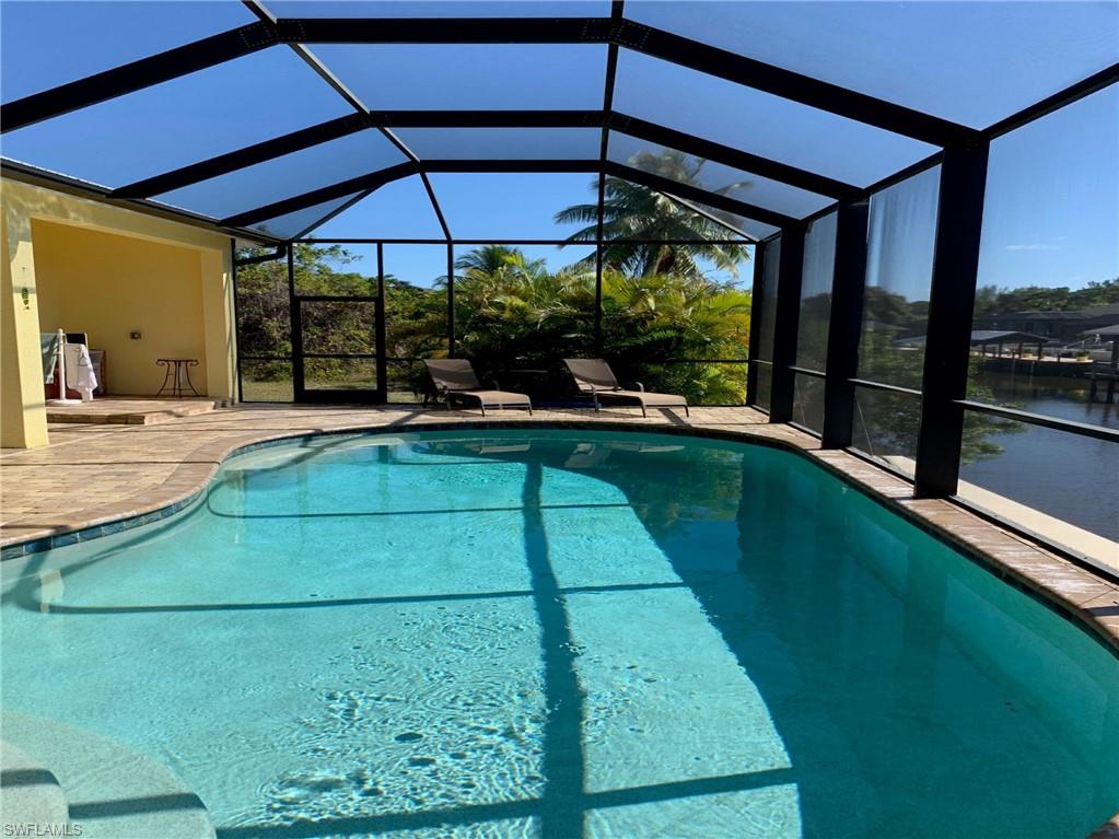 MANATEE BAY UNRECORDED SUBDIVISION - Residential