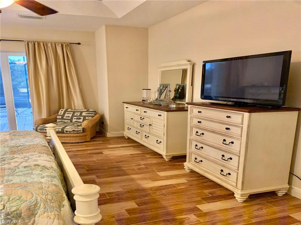 MANATEE BAY UNRECORDED SUBDIVISION - Residential