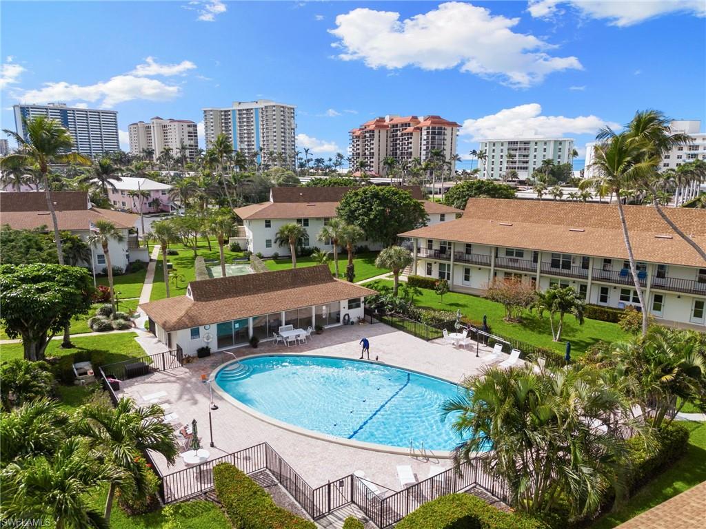 SEABREEZE WEST - Residential