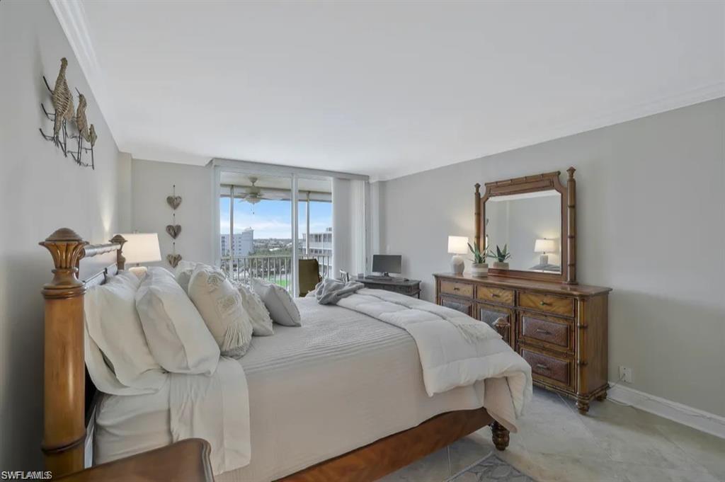 VANDERBILT TOWERS - Residential