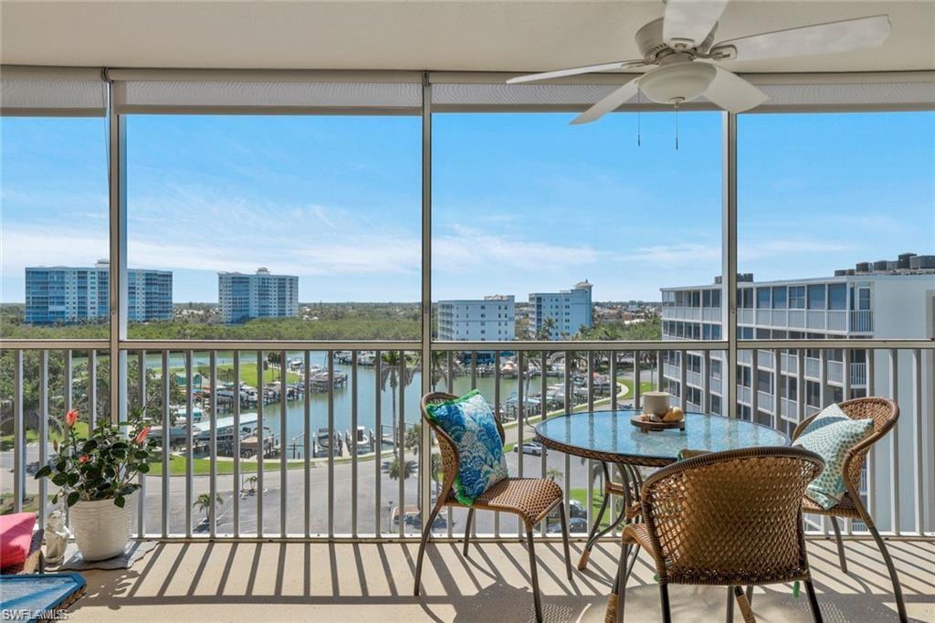 VANDERBILT TOWERS - Residential