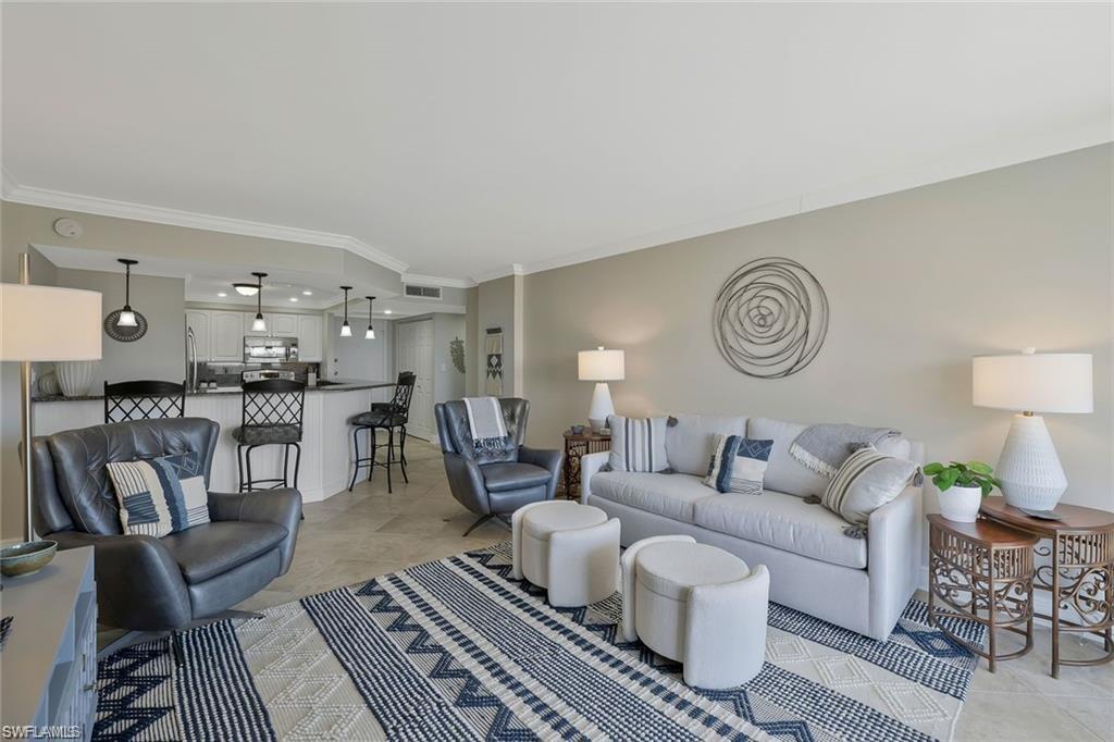 VANDERBILT TOWERS - Residential