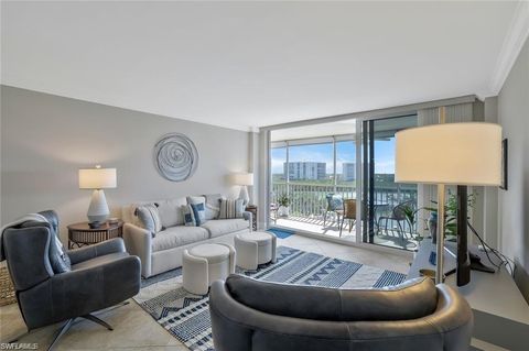 5 Bluebill AVE 812 NAPLES FL 34108