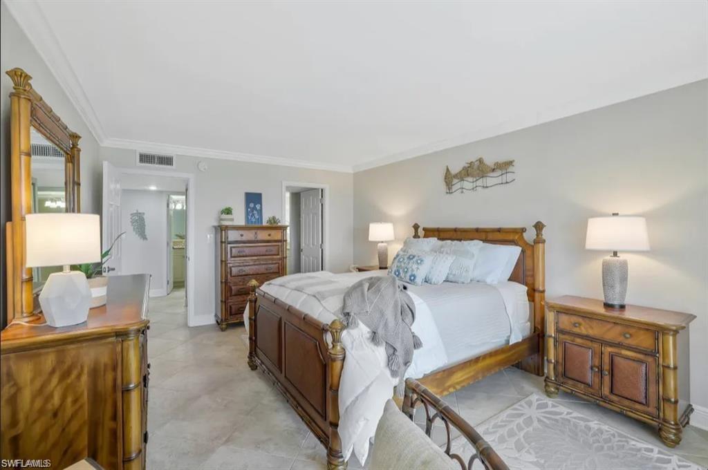 VANDERBILT TOWERS - Residential