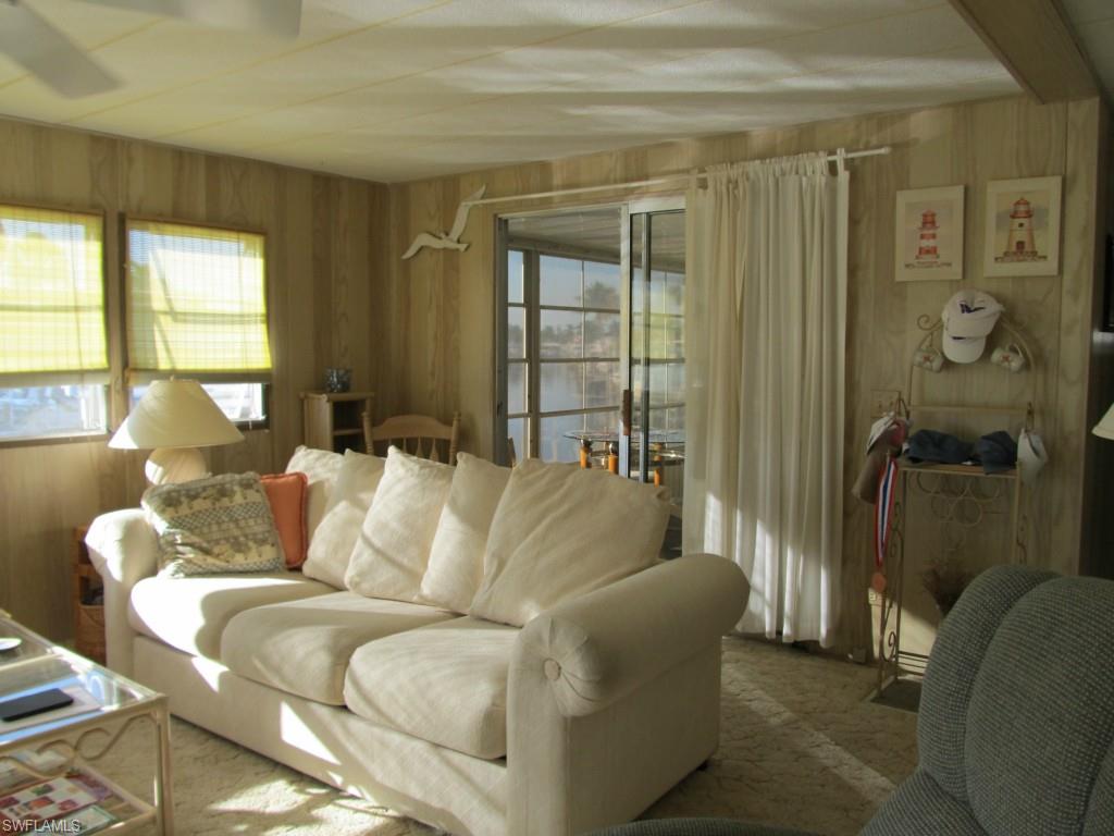 BAYSIDE ESTATES - Residential