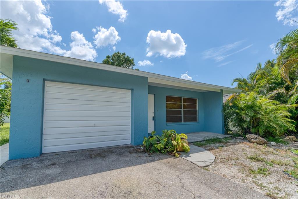 NAPLES PARK - Residential