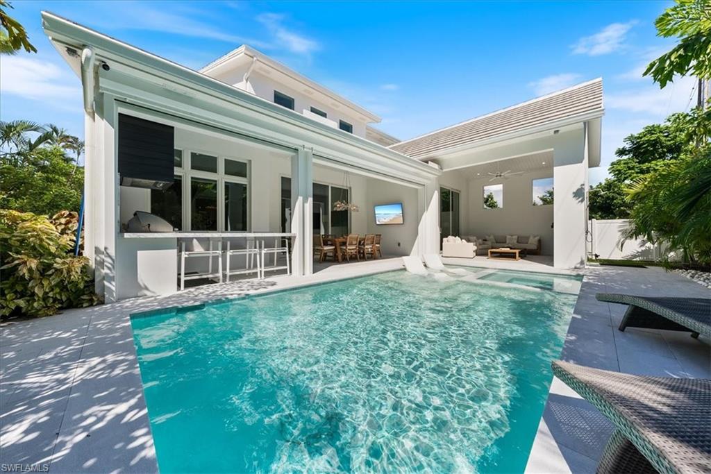 OAK KNOLL - Residential