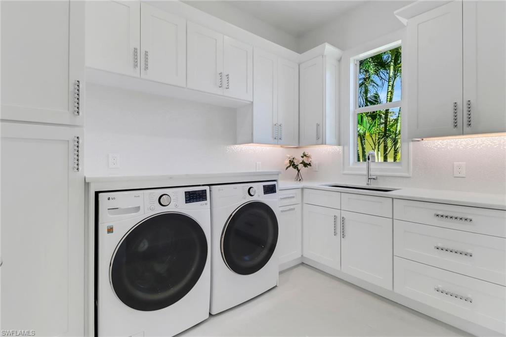 OAK KNOLL - Residential