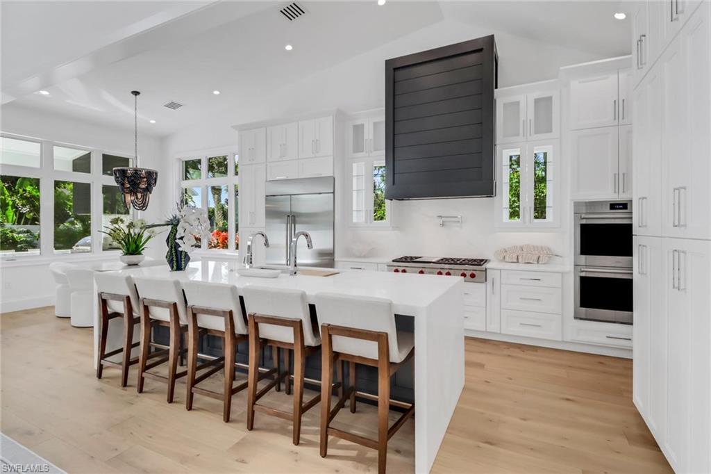 OAK KNOLL - Residential