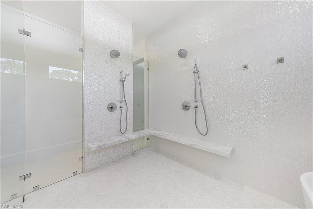 OAK KNOLL - Residential