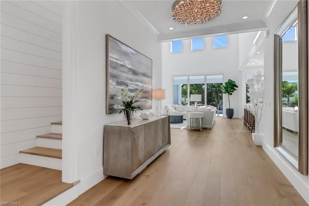 OAK KNOLL - Residential