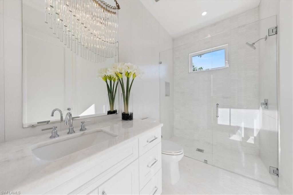 OAK KNOLL - Residential