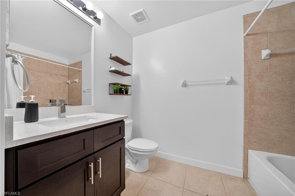 MANDOLIN BAY - Residential