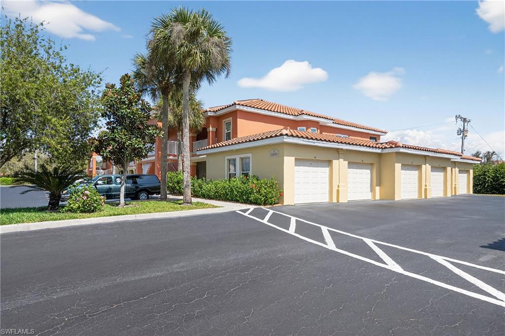 MANDOLIN BAY - Residential