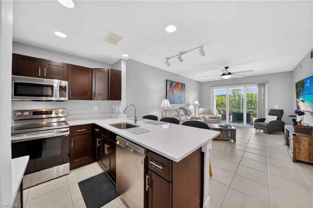 MANDOLIN BAY - Residential