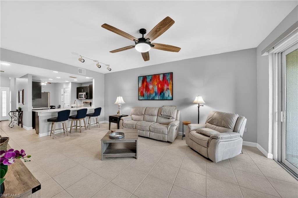 MANDOLIN BAY - Residential