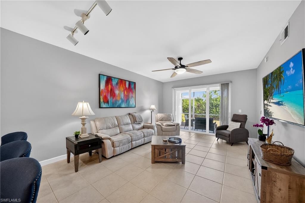 MANDOLIN BAY - Residential