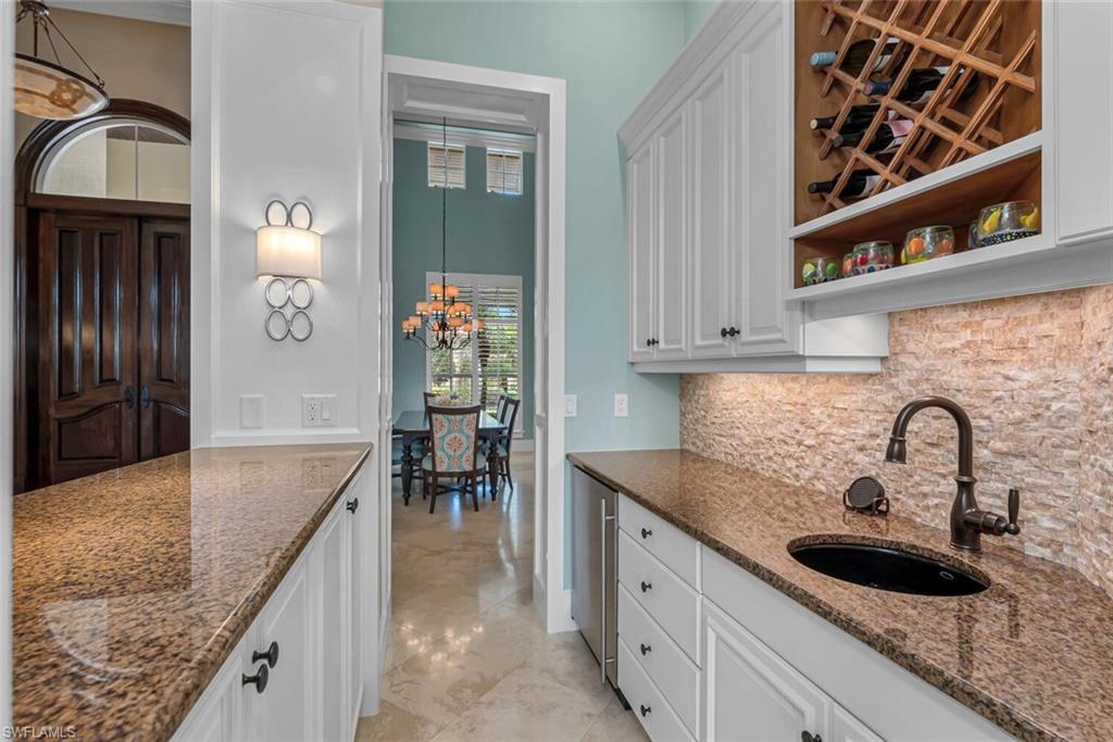 BAY LAUREL ESTATES - Residential