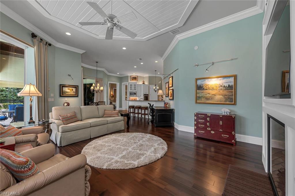 BAY LAUREL ESTATES - Residential