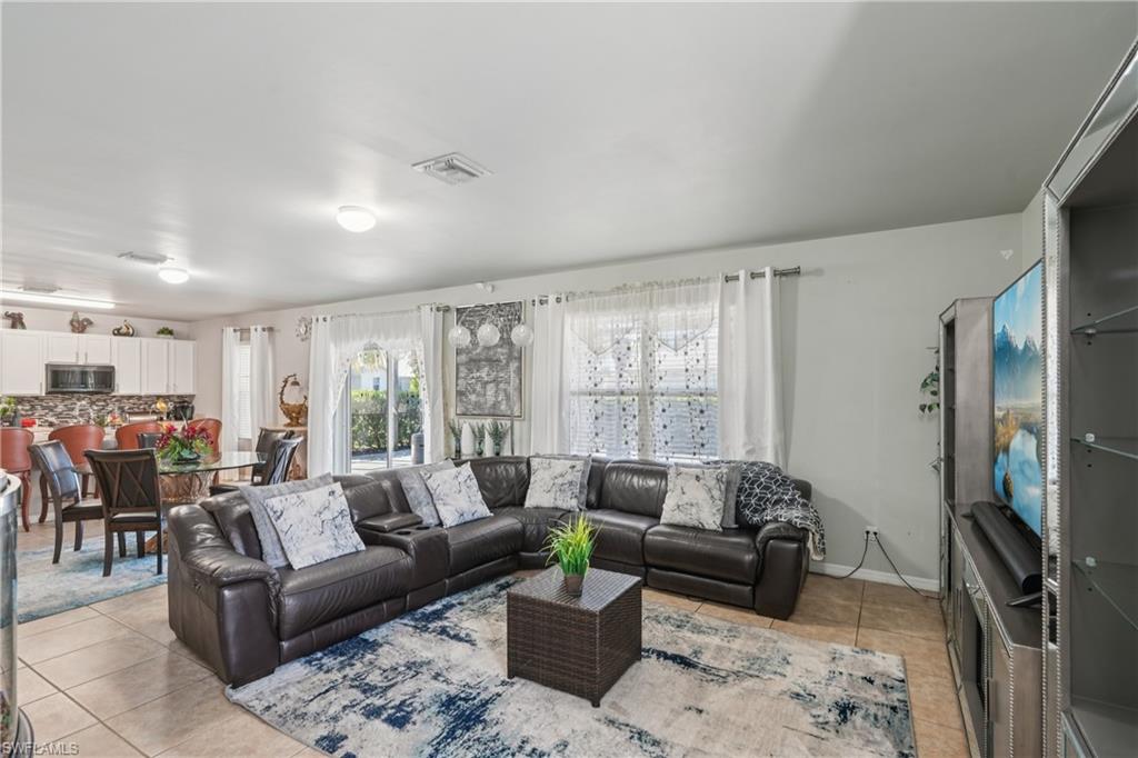 SUN VILLAGE ESTATES - Residential