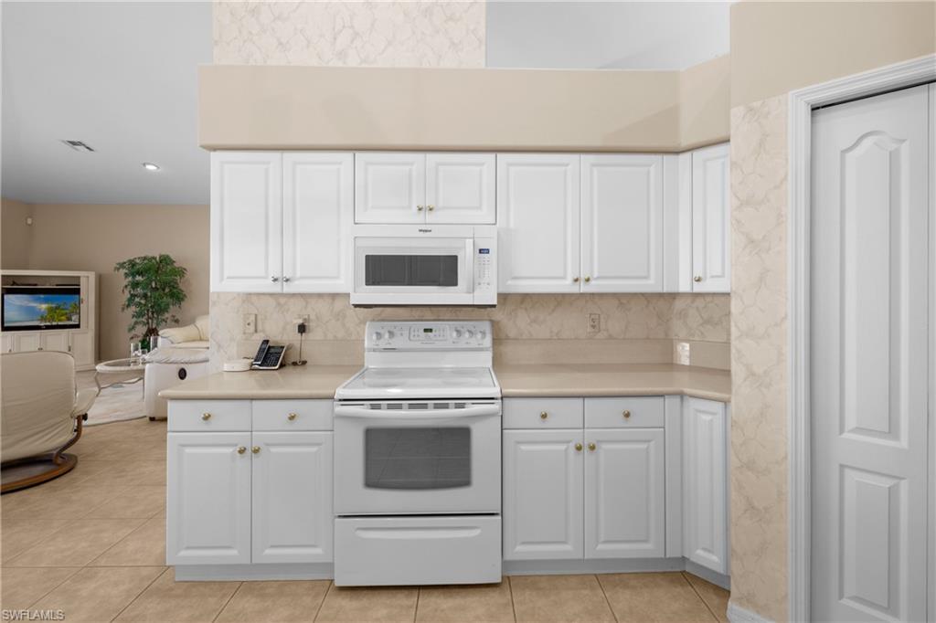 HERITAGE COVE II - Residential