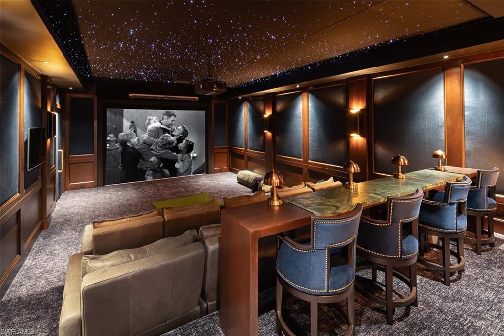 PINE RIDGE - Residential